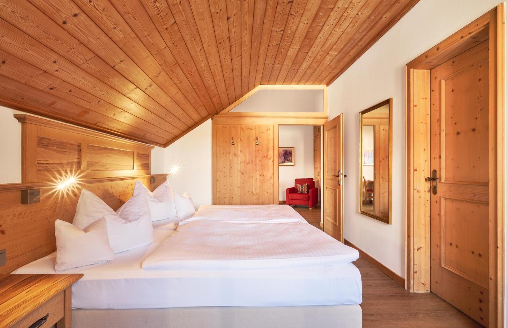 Glasl'S Landhotel Zorneding Extérieur photo